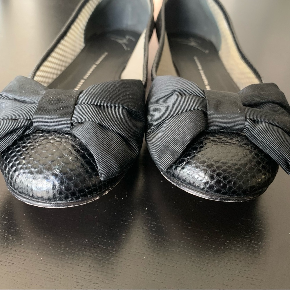Giuseppe Zanotti Black Flats with Sleek Bow Detail size 8 - Picture 3 of 12